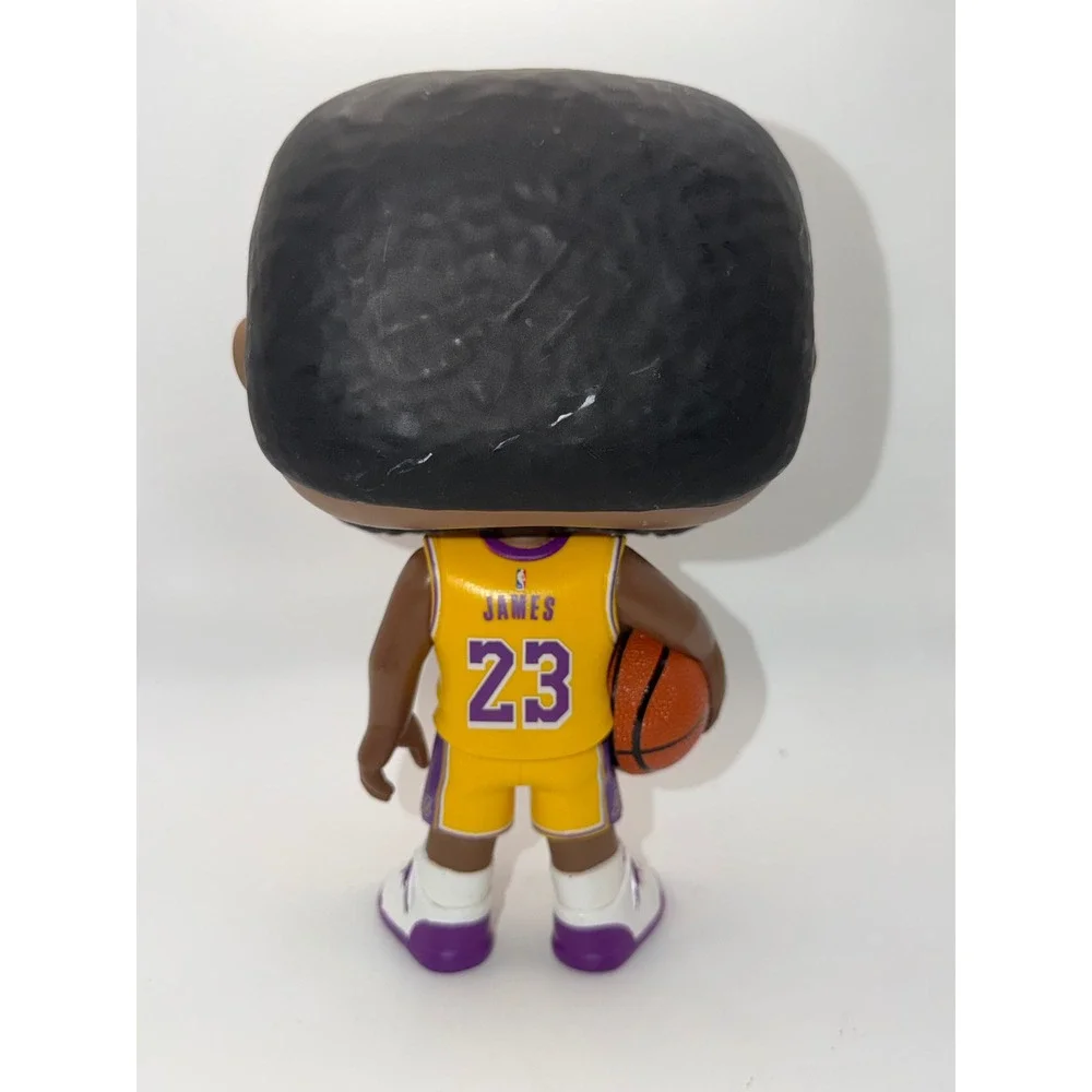 LeBron James LA Lakers 9
